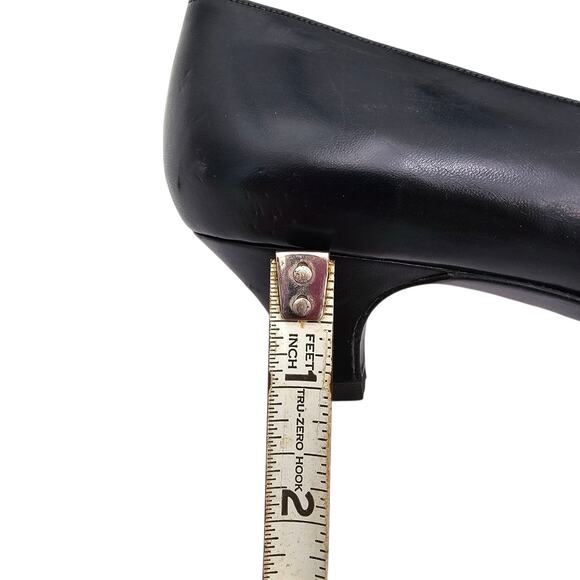 Chanel CC Vintage Kitten Heel Pump Black Leather Pointed Toe Size 37.5 US 6.5 7 - Picture 12 of 12